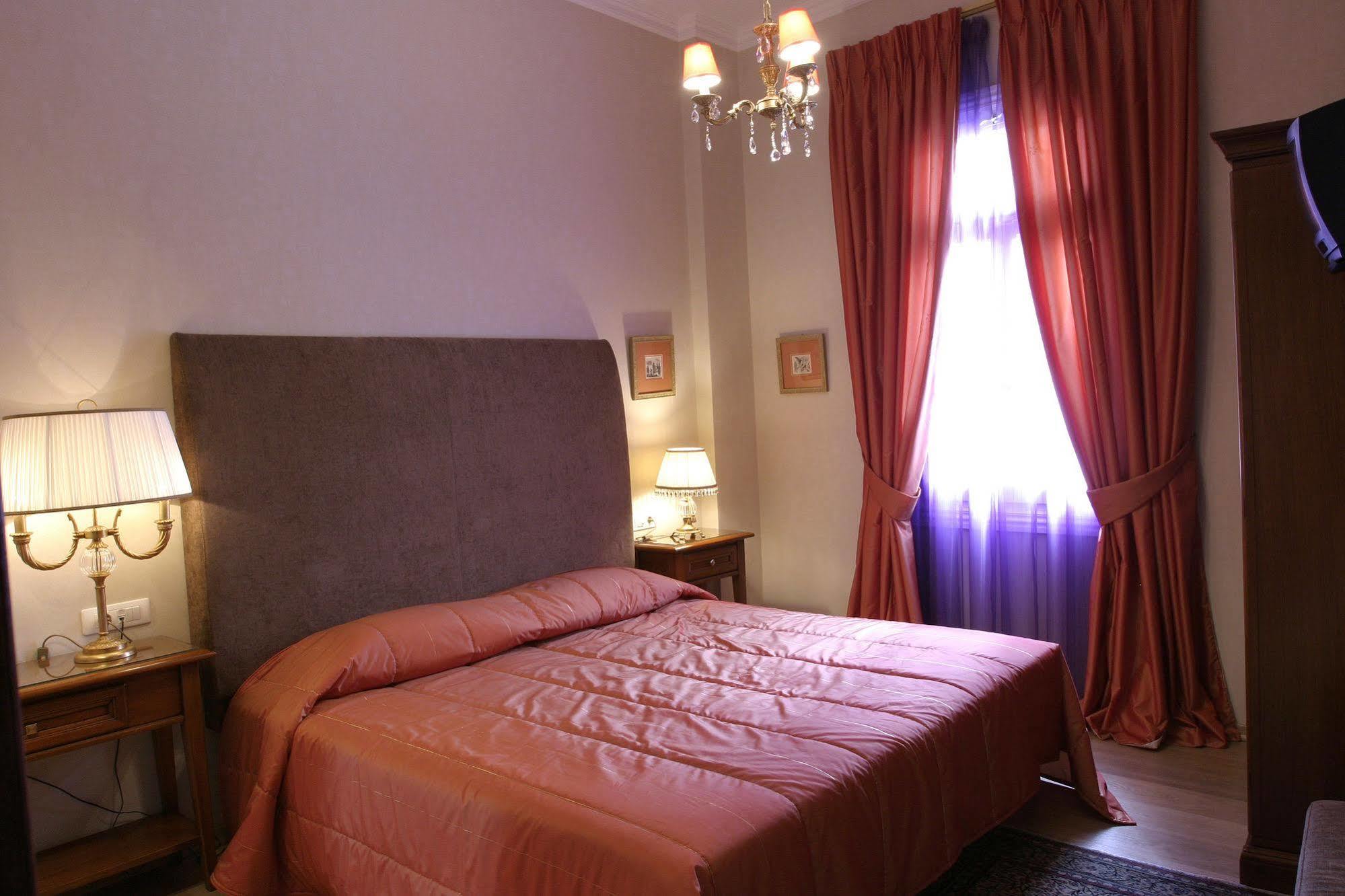 Grande Bretagne - Nafplio Quarto foto